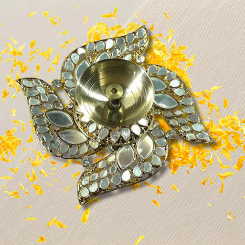 Brass Akhand Diya With Mirror (Swastik) - 2 PCS - Craft Farm