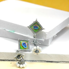 Oxidised Earring Morpankh 02