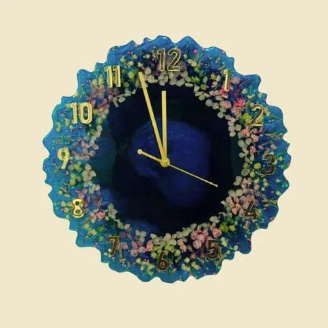 12-inch Resin Wall Clock With Real Dry Flowers