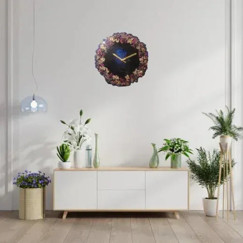 12-inch Resin Wall Clock With Real Dry Flowers