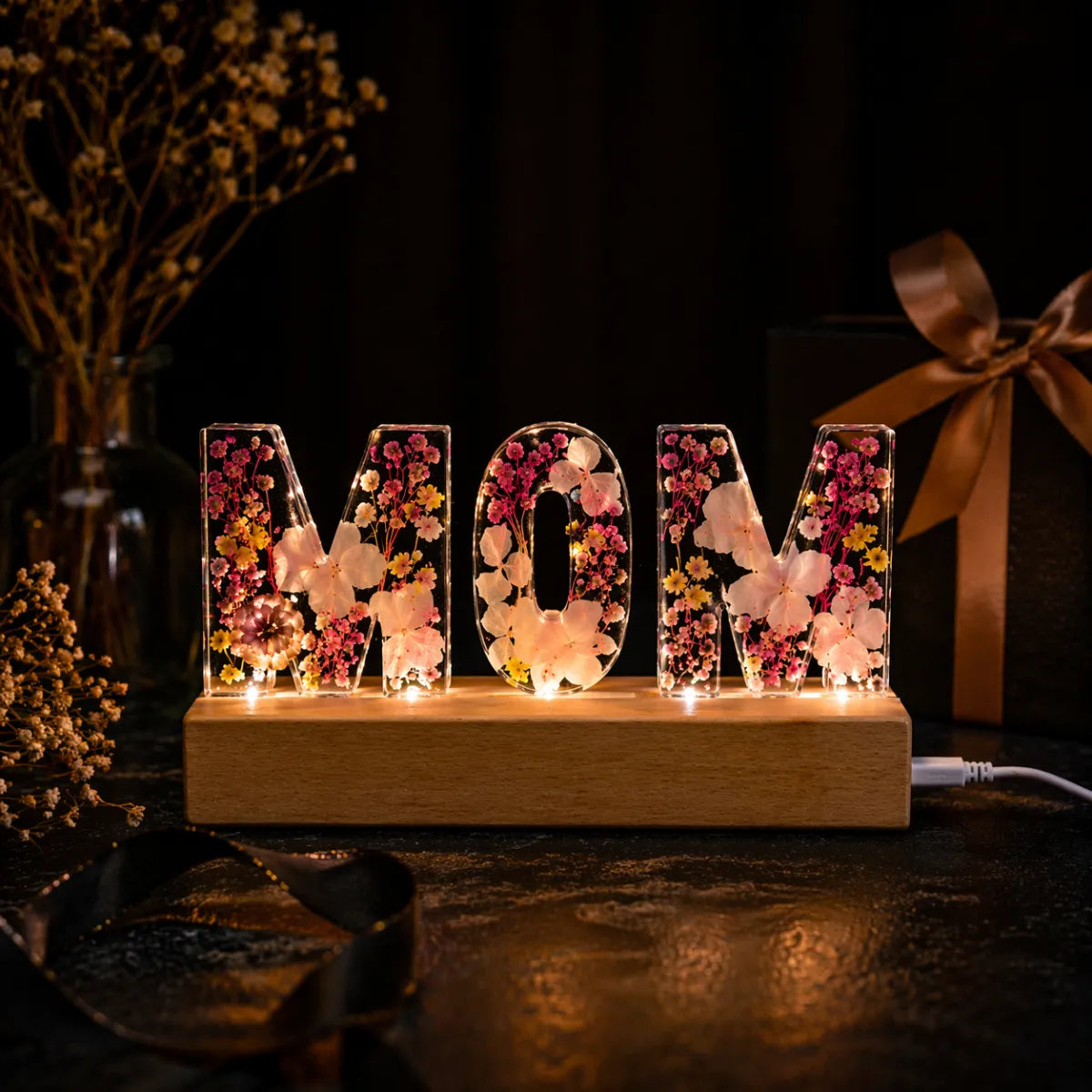 8 inch customized LED MOM name lamp with floral design and wooden base gift box setup warm glow personalized gift for mother