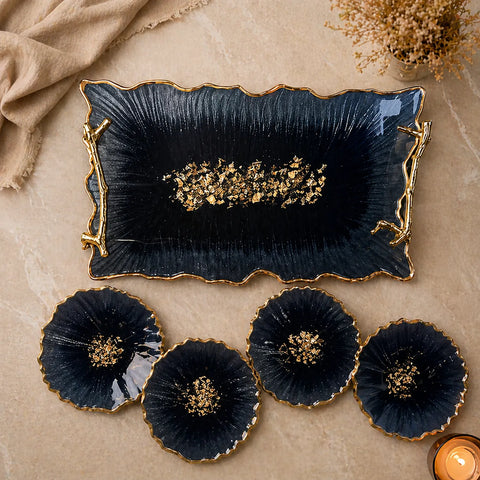 dark blue resin tray with gold handles and 4 geode coasters top view luxury table decor set